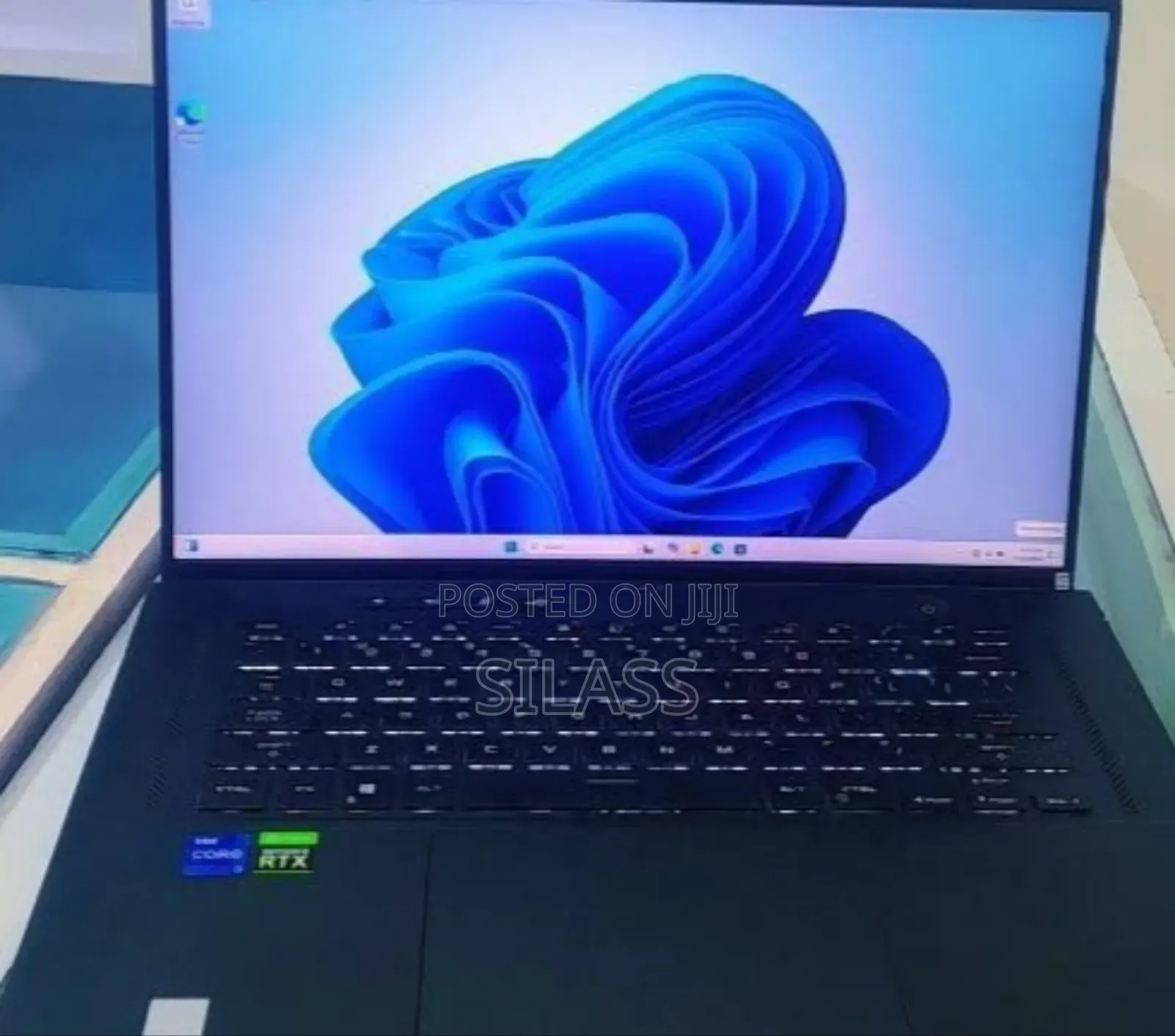 New Laptop Asus ROG Zephyrus G15 16GB Intel Core I7 SSD 512GB