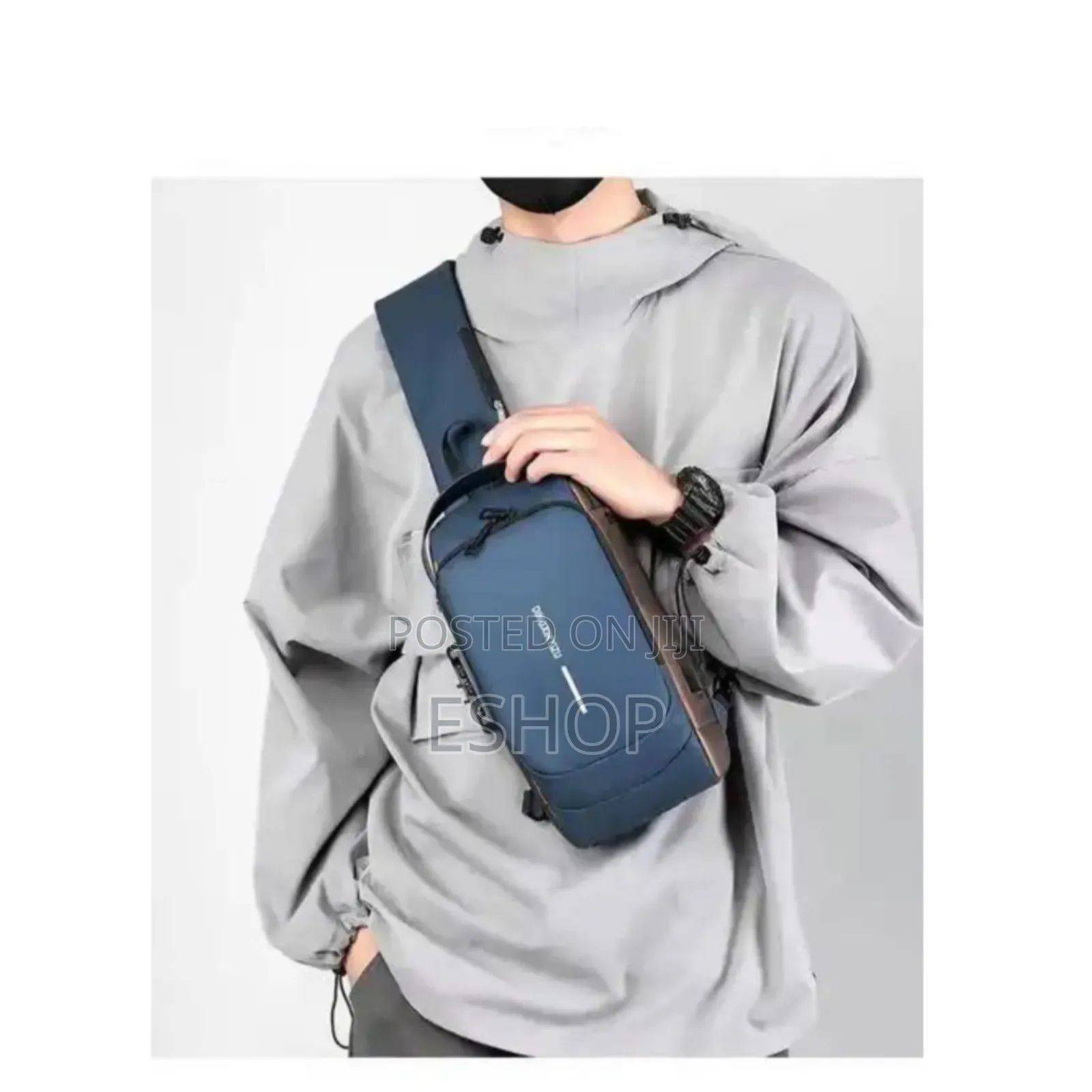 **Convenient Usb Charging Bag – Hands-Free Portable**