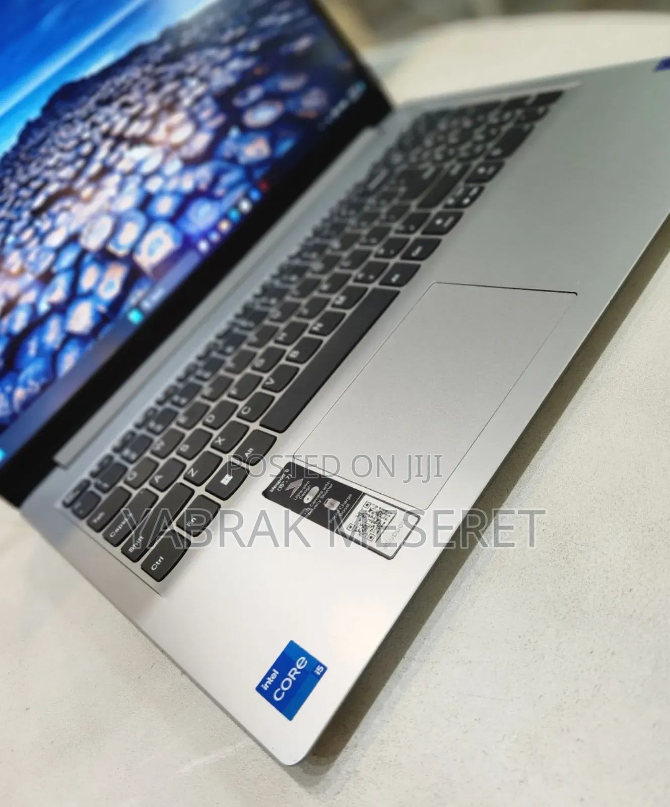 New Laptop Lenovo 8GB Intel Core I5 SSD 512GB