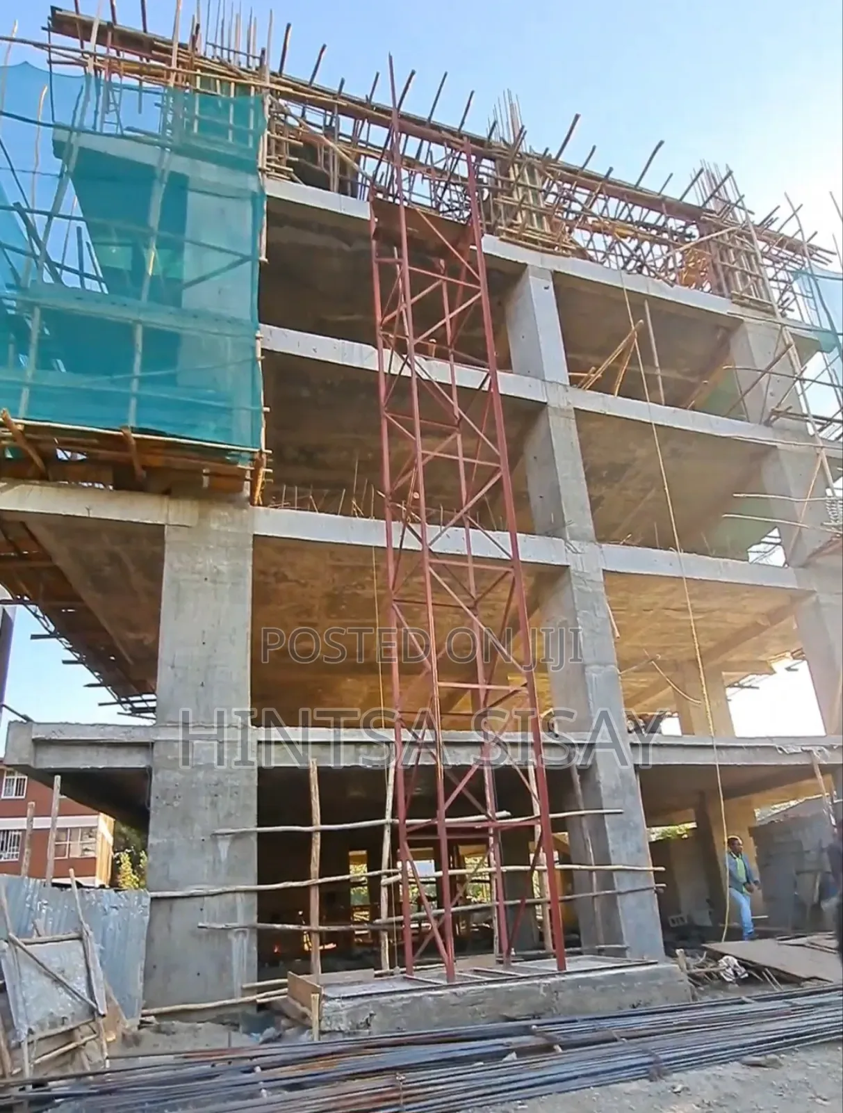 3bdrm Apartment in ቴምር, Arada for sale