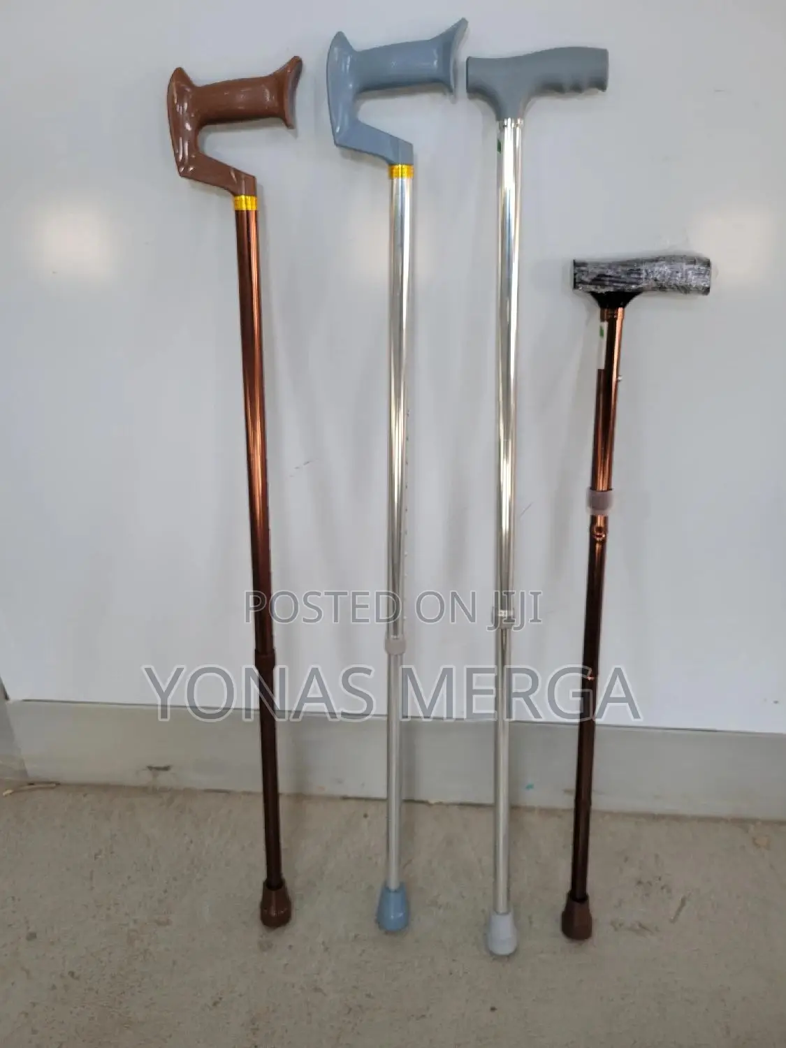 Walking Stick Stand Up on Its Own, the Cane፶身easy to Store