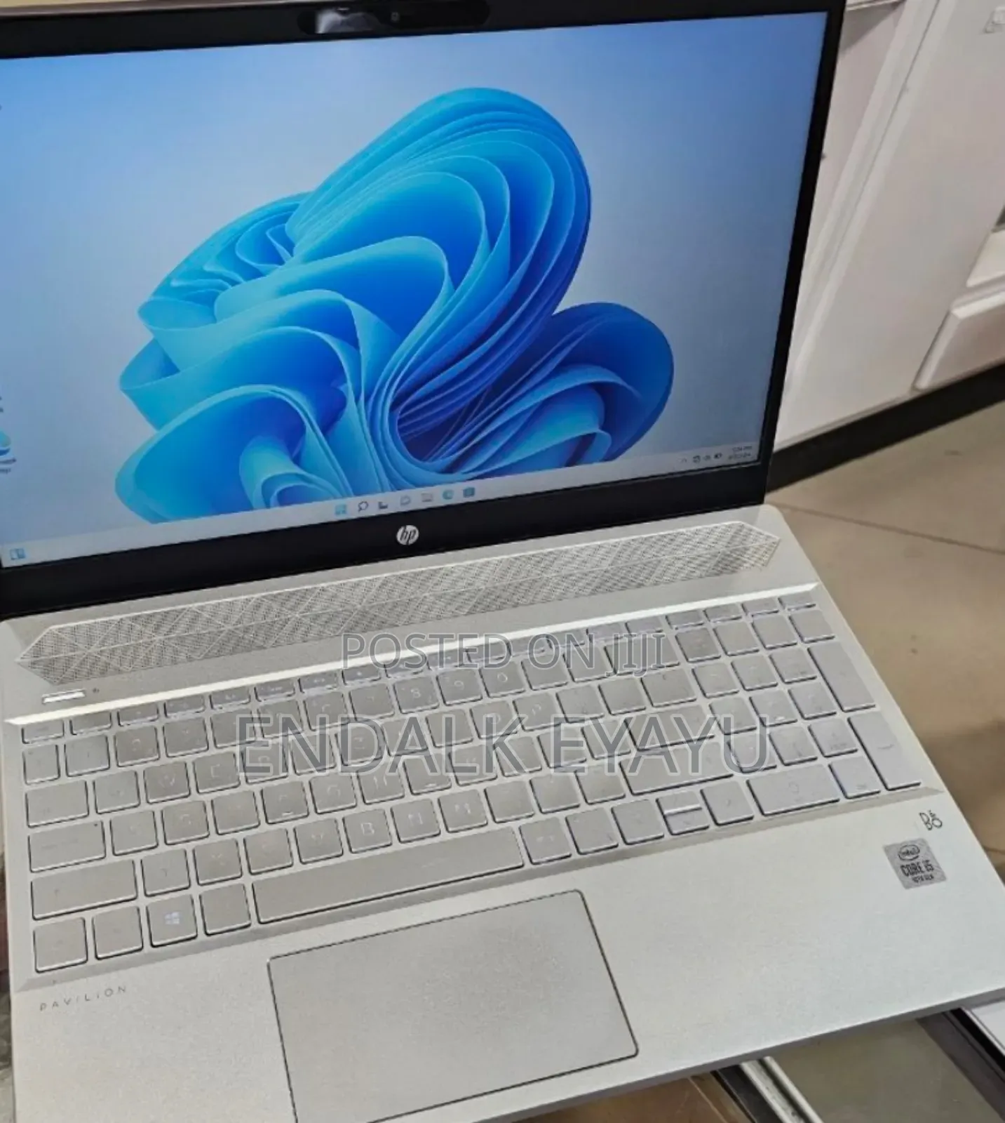 New Laptop HP 16GB Intel Core I5 SSD 256GB