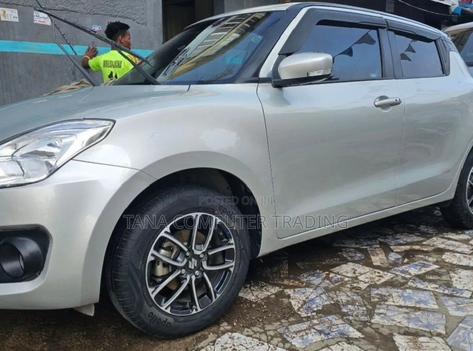 Suzuki Swift 2021 White