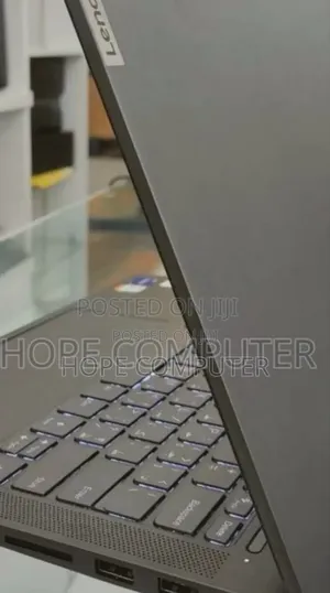 New Laptop Lenovo Ideapad 3 16GB Intel Core i7 SSD 512GB