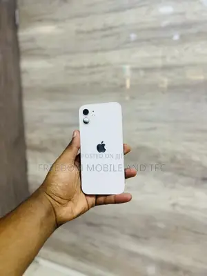 Photo - Apple iPhone 12 128 GB