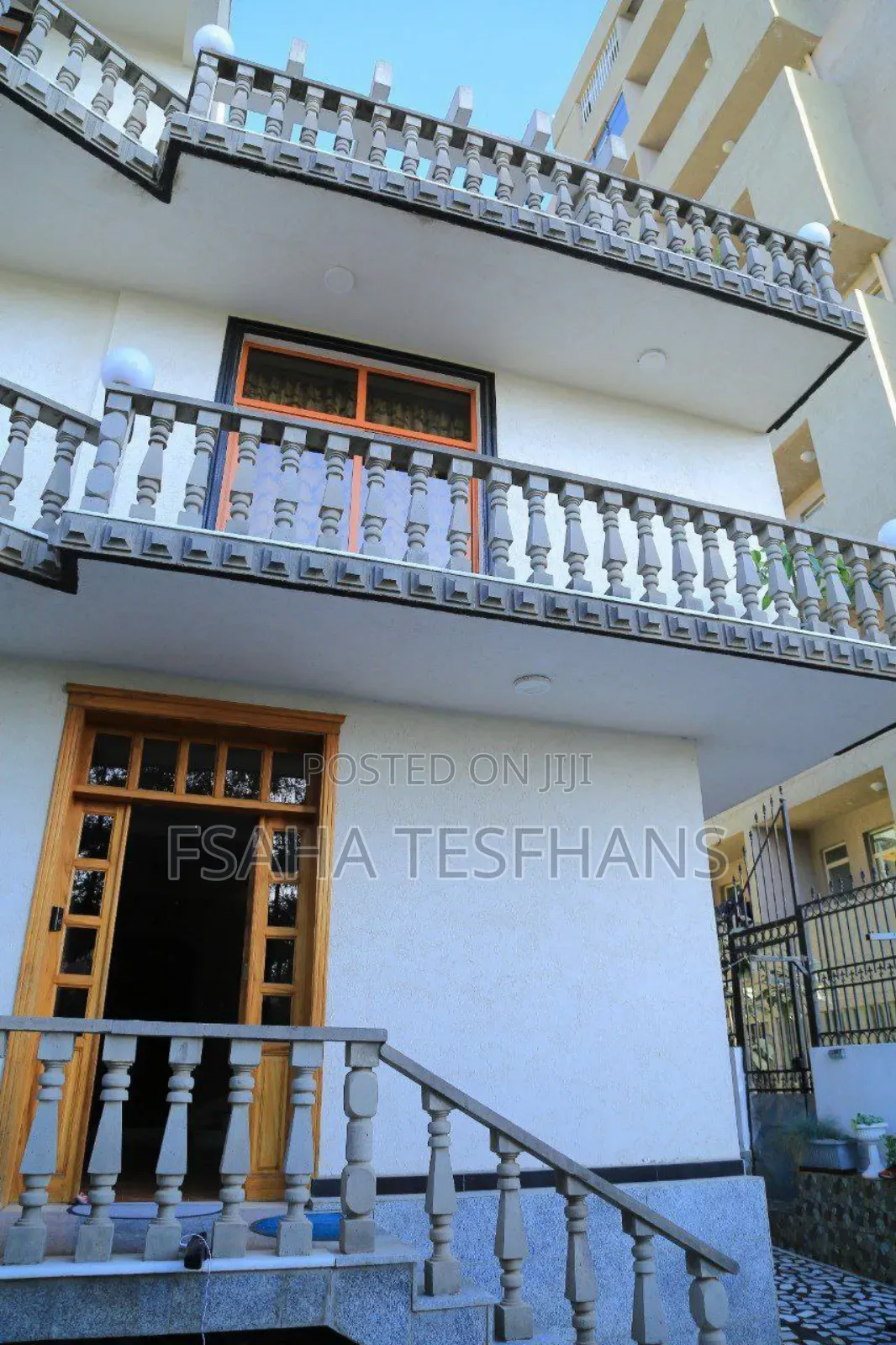 Furnished 5bdrm House in House, Bole for rent