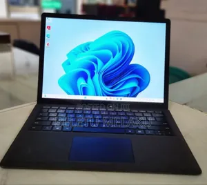 New Laptop Microsoft Surface 16GB Intel Core I7 SSD 512GB