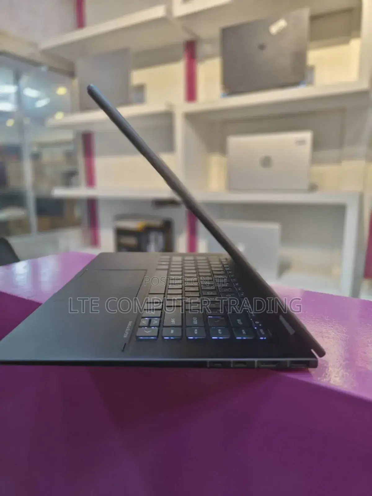 New Laptop HP Envy X360 16GB AMD Ryzen 5 SSD 512GB