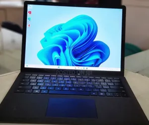 New Laptop Microsoft Surface 16GB Intel Core I7 SSD 512GB