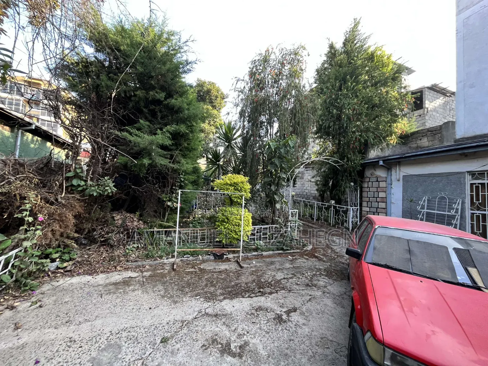 3bdrm House in Bole for sale