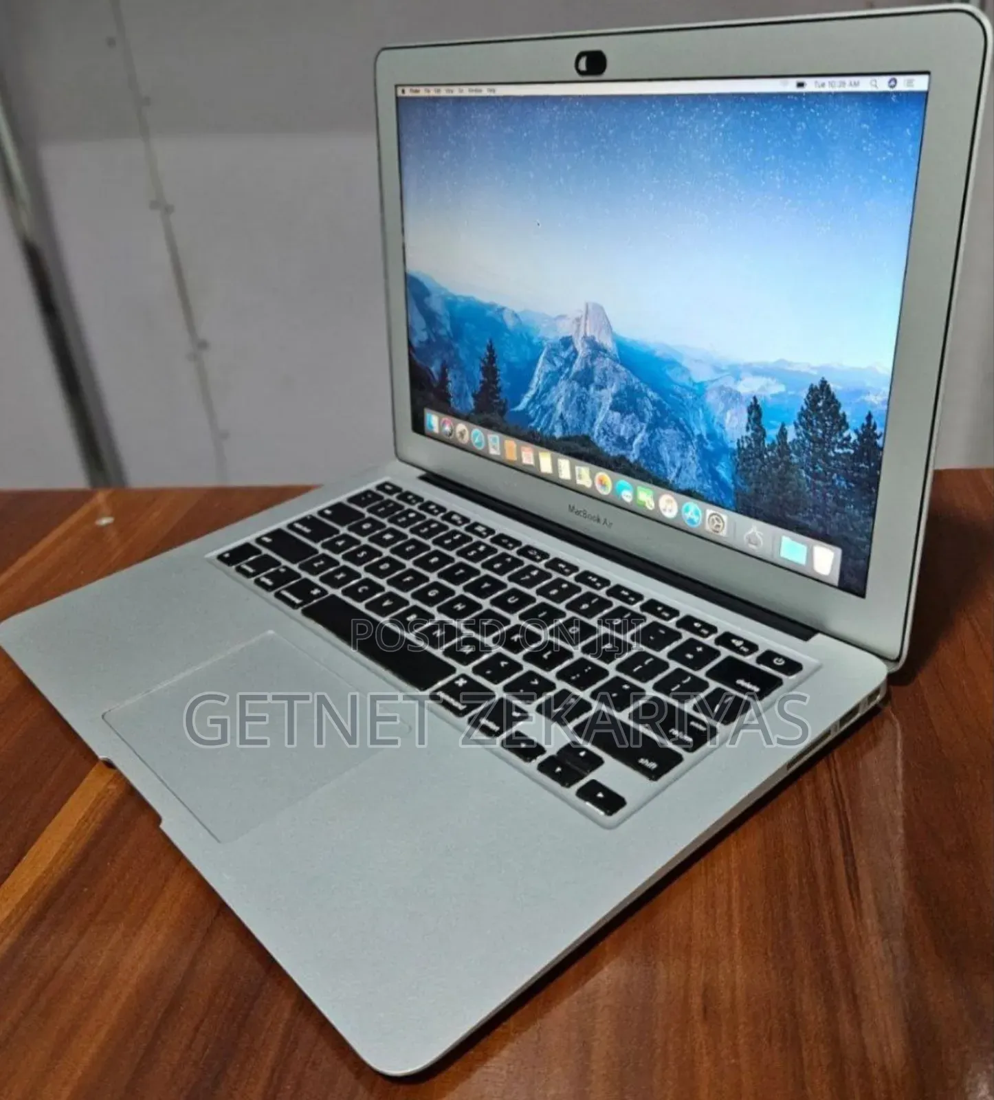 New Laptop Apple MacBook Air 2017 8GB Intel Core I5 SSD 128GB
