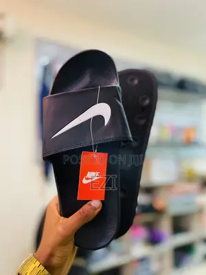Photo - Nike Sandals