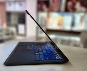 New Laptop Microsoft Surface 16GB Intel Core I7 SSD 512GB