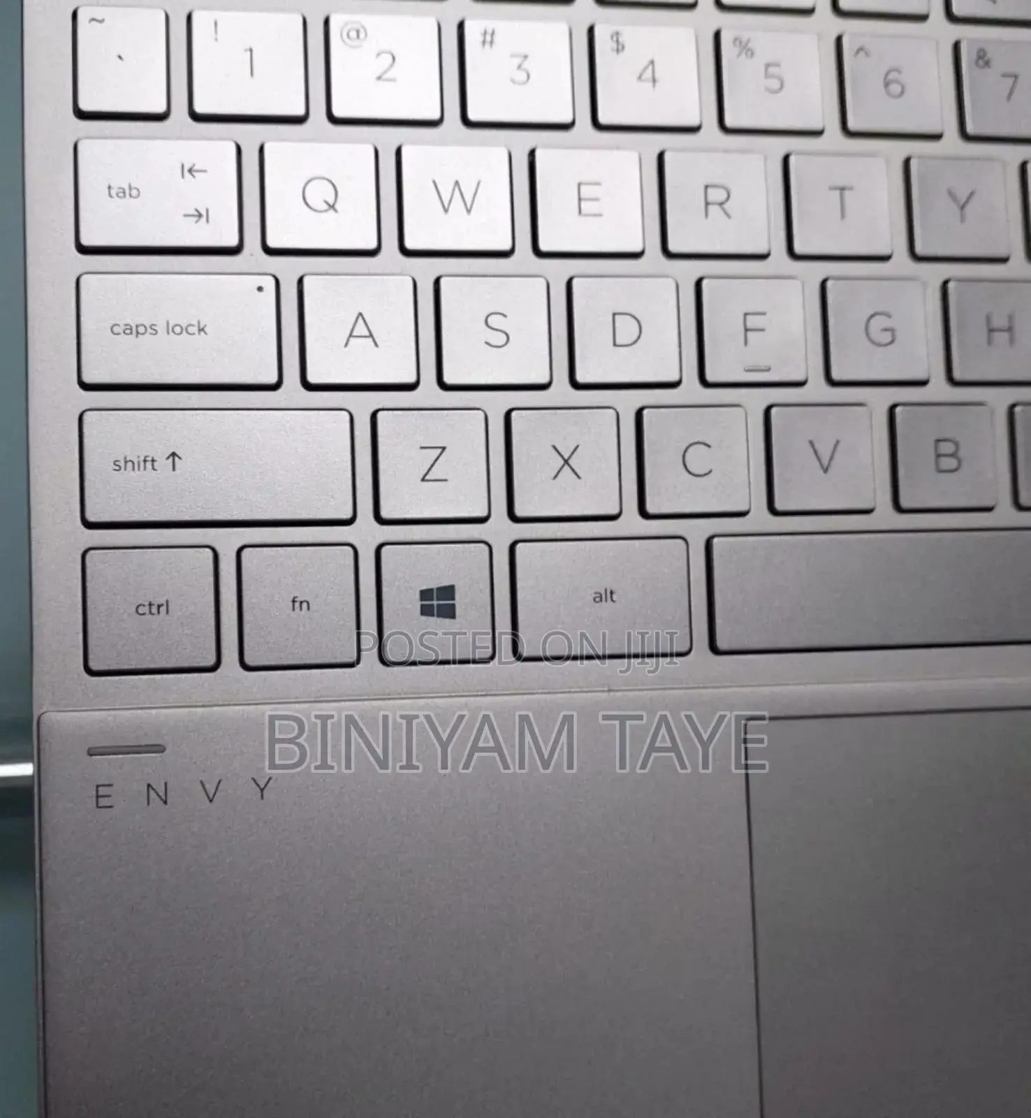 New Laptop HP Envy X360 8GB Intel Core I7 SSD 512GB