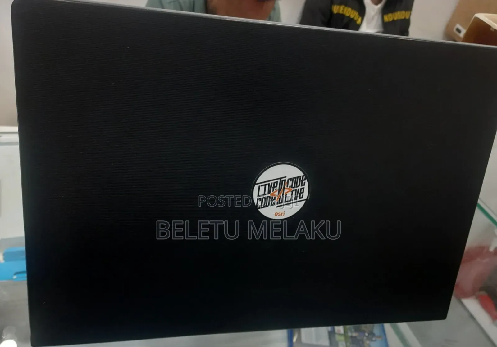 New Laptop Dell Vostro 14 3445 8GB Intel Core I5 HDD 1T