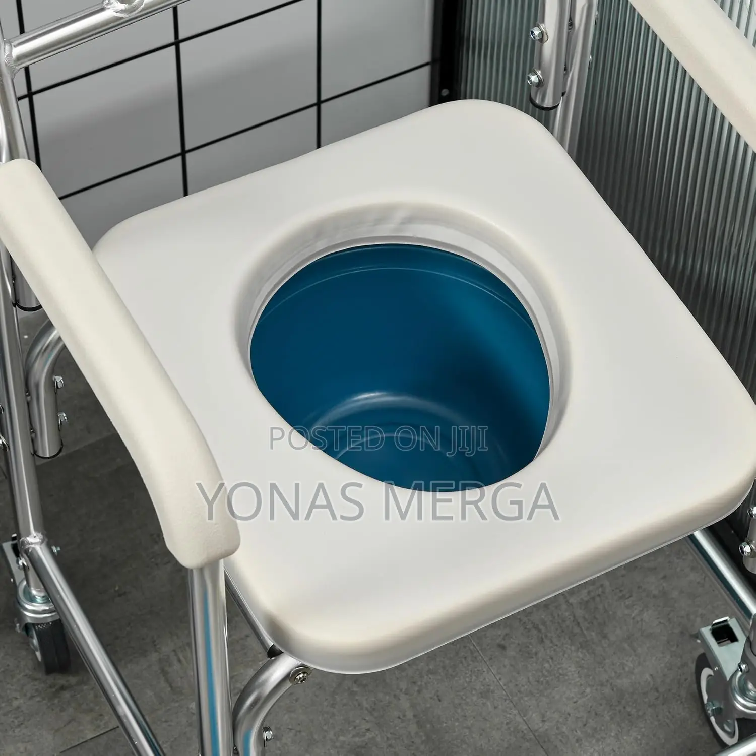 Bedside Commode Chair፸爽more Comfortable Toilet Experience.
