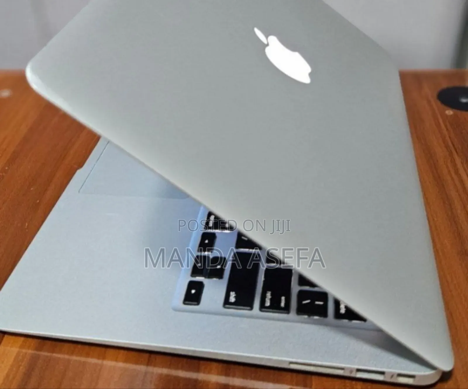 New Laptop Apple MacBook Air 2017 8GB Intel Core I5 SSD 128GB