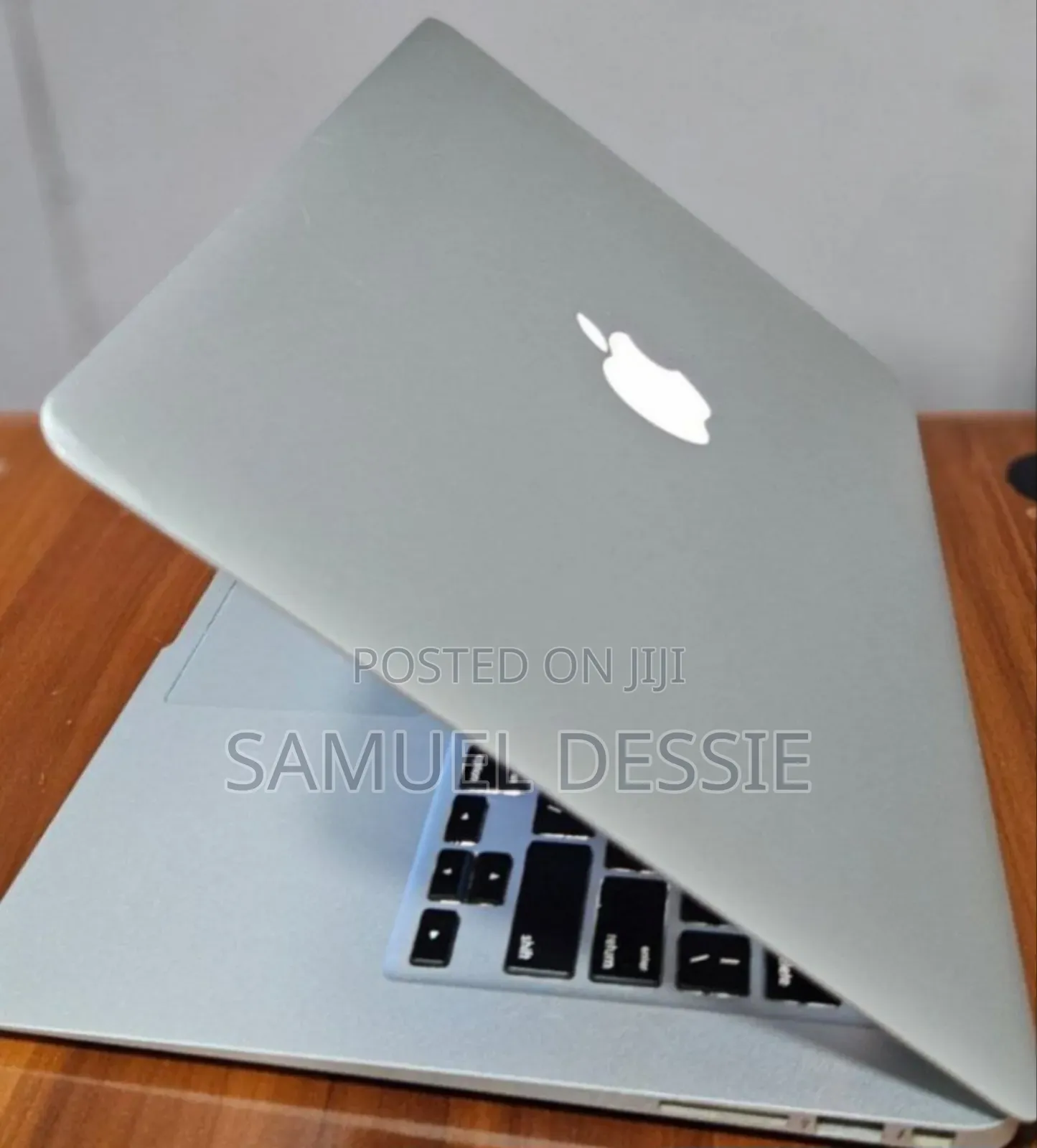 New Laptop Apple MacBook Air 2017 8GB Intel Core I5 SSD 128GB