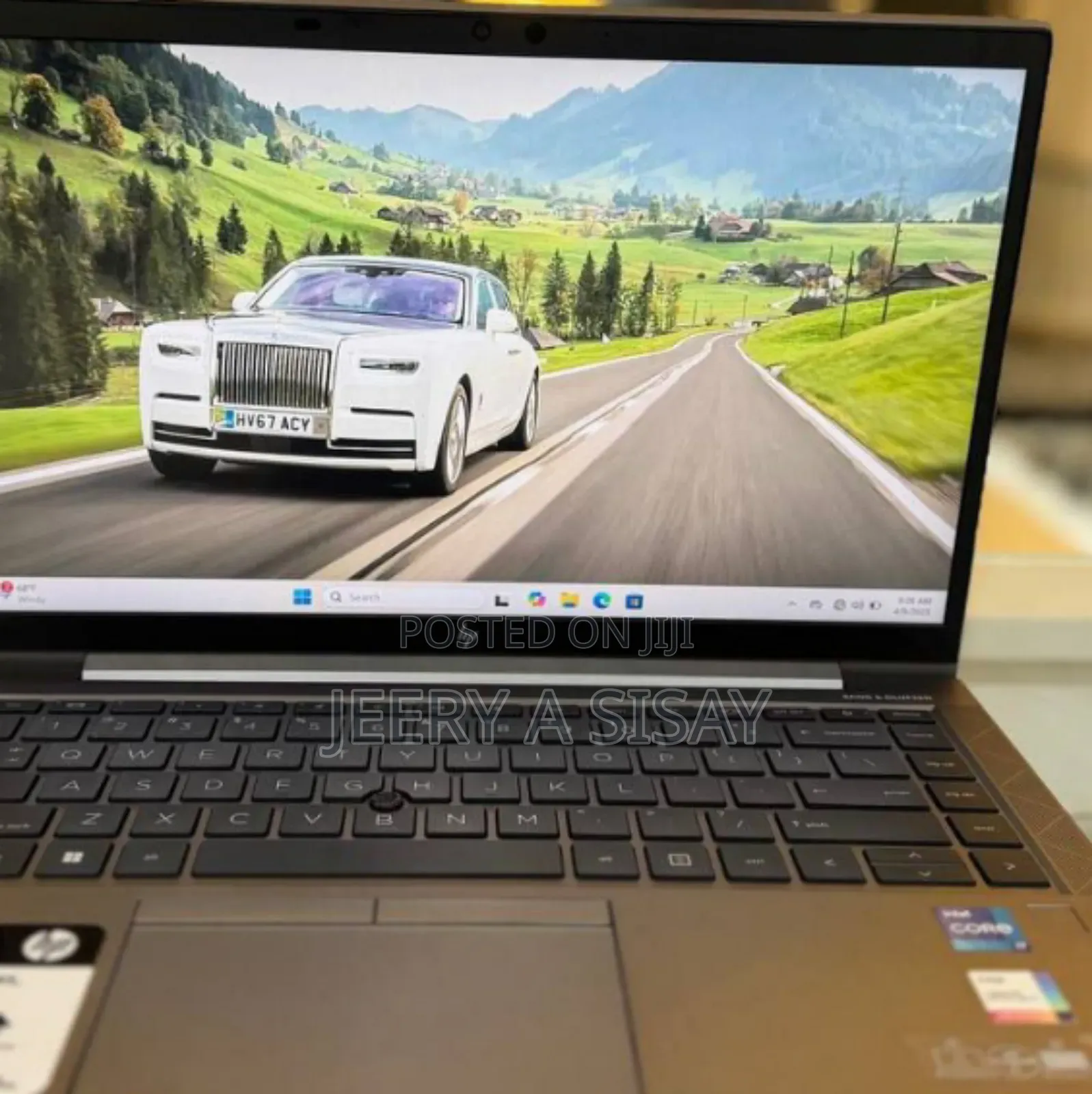 New Laptop HP ZBook Firefly G8 16GB Intel Core I7 SSD 1T