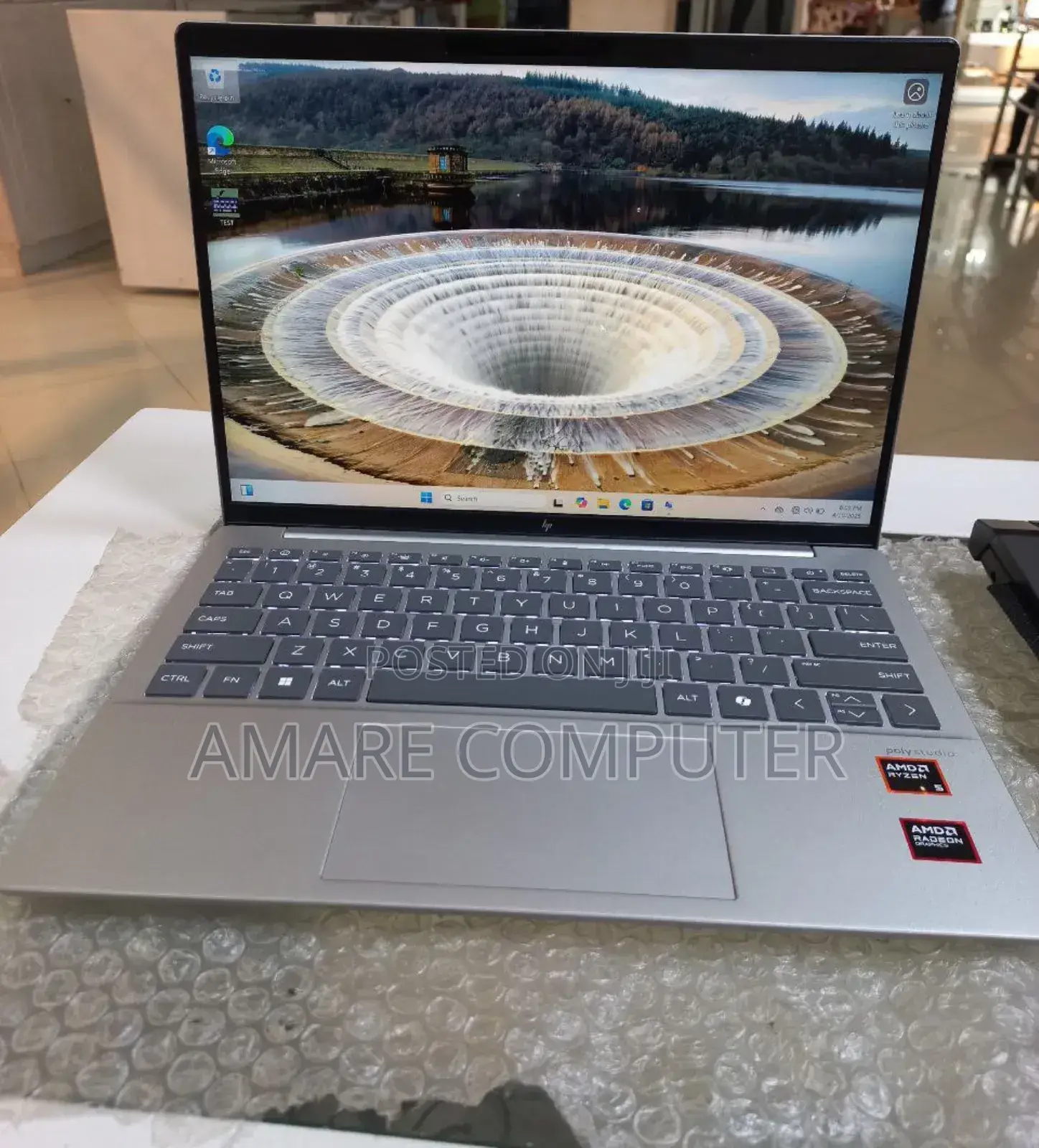 New Laptop HP 16GB AMD Ryzen 5 SSD 512GB