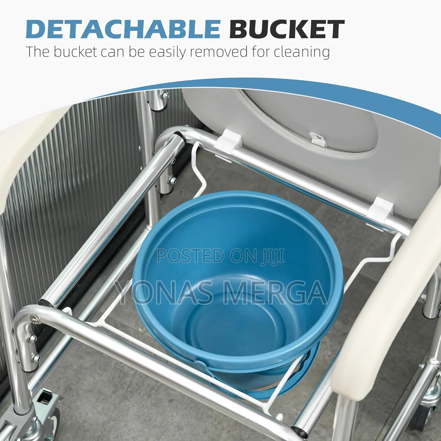 Beside Commode Chair፹餡flipped Into the Seat Without Barriers