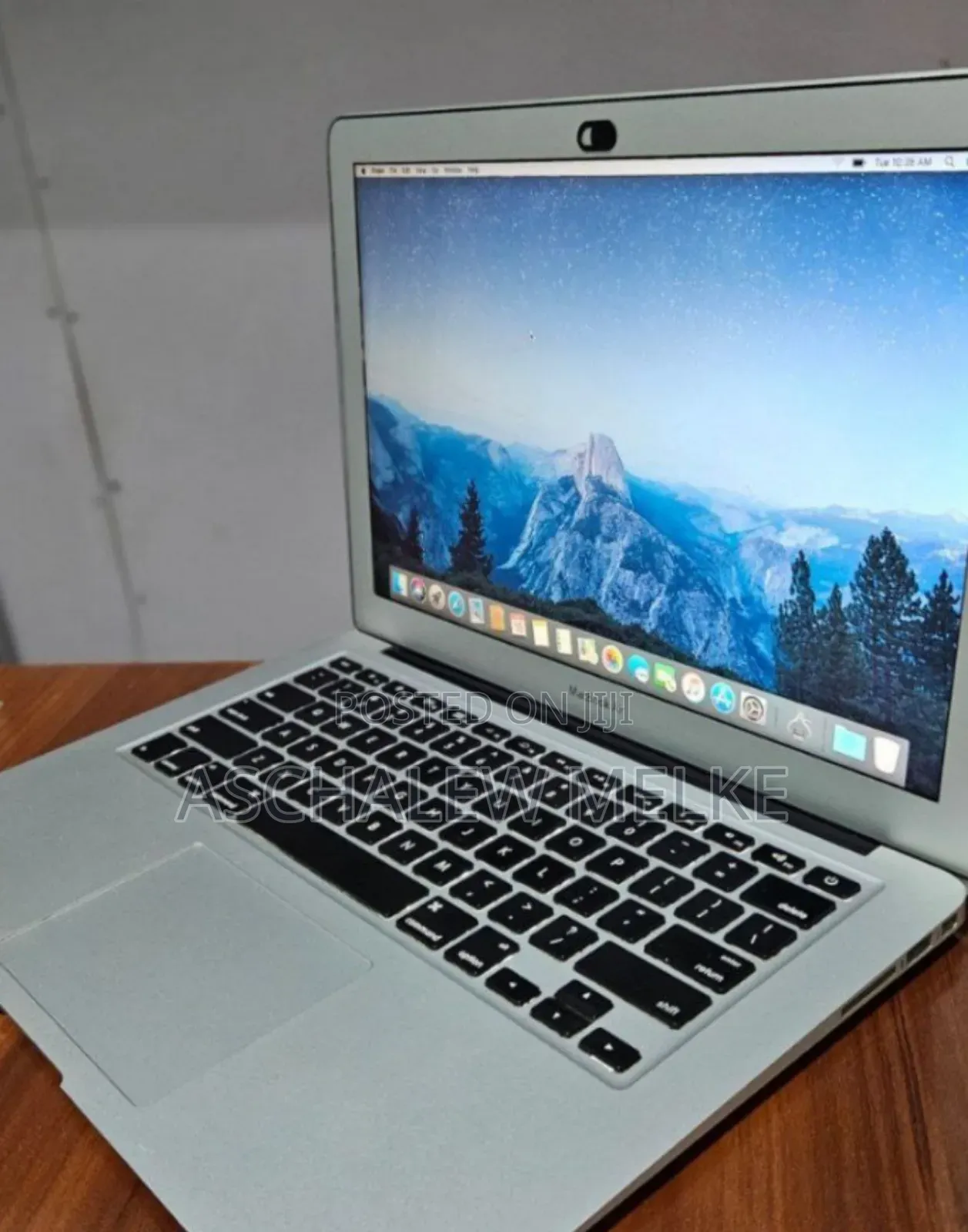 New Laptop Apple MacBook Air 2017 8GB Intel Core I5 SSD 128GB