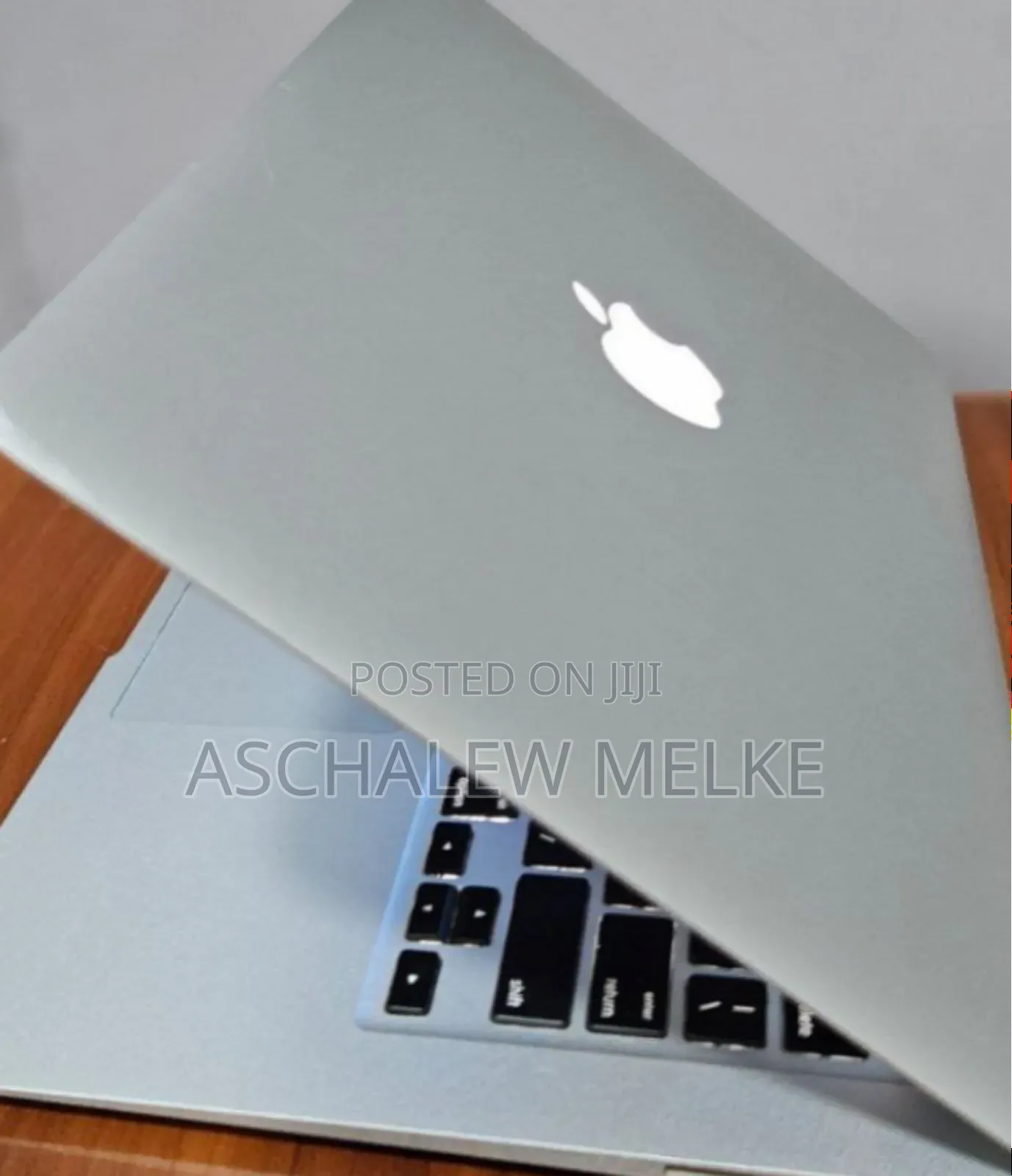 New Laptop Apple MacBook Air 2017 8GB Intel Core I5 SSD 128GB