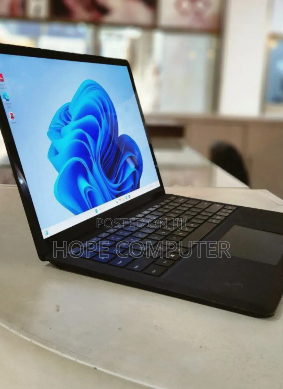 New Laptop Microsoft Surface 16GB Intel Core I7 SSD 512GB