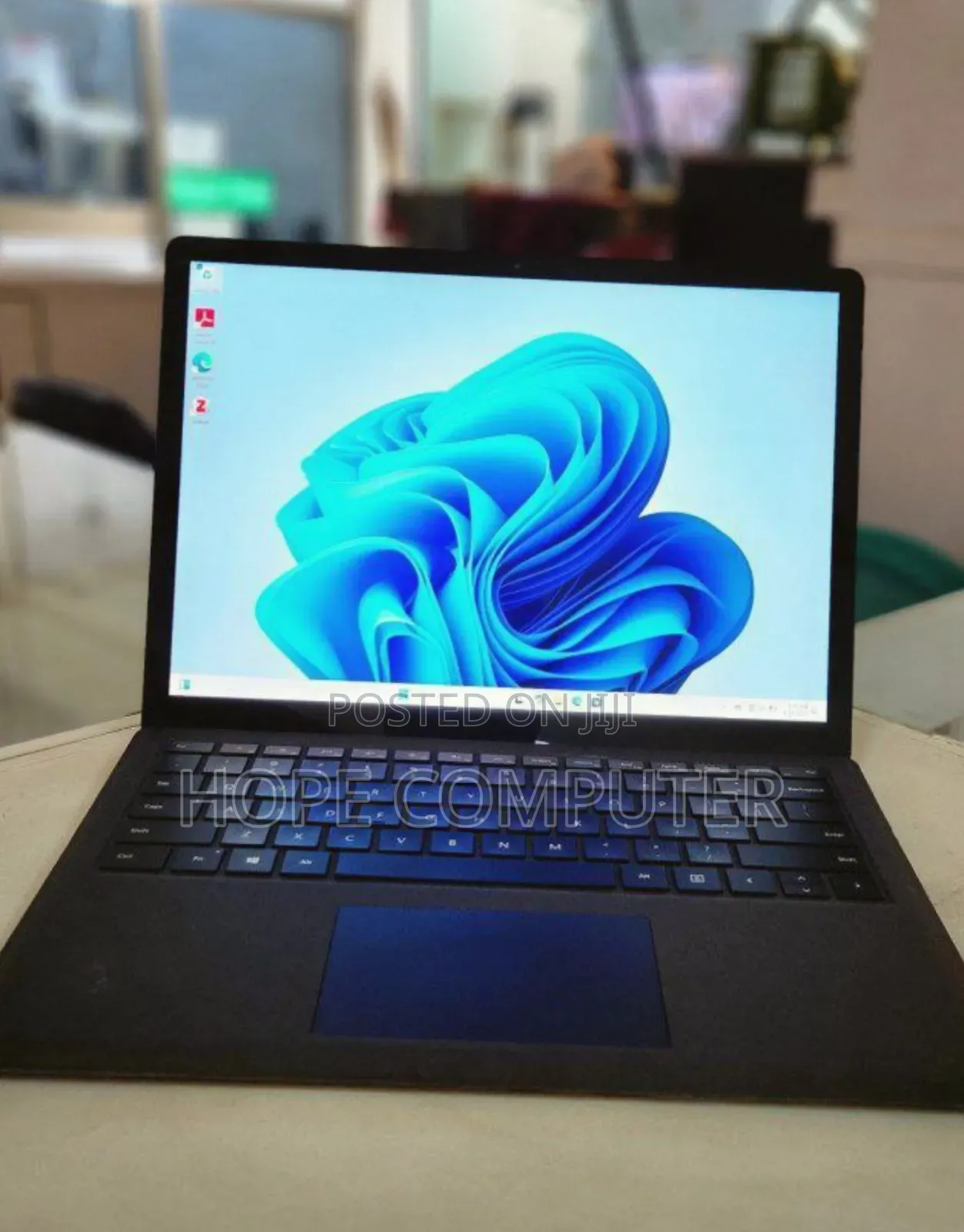 New Laptop Microsoft Surface 16GB Intel Core I7 SSD 512GB