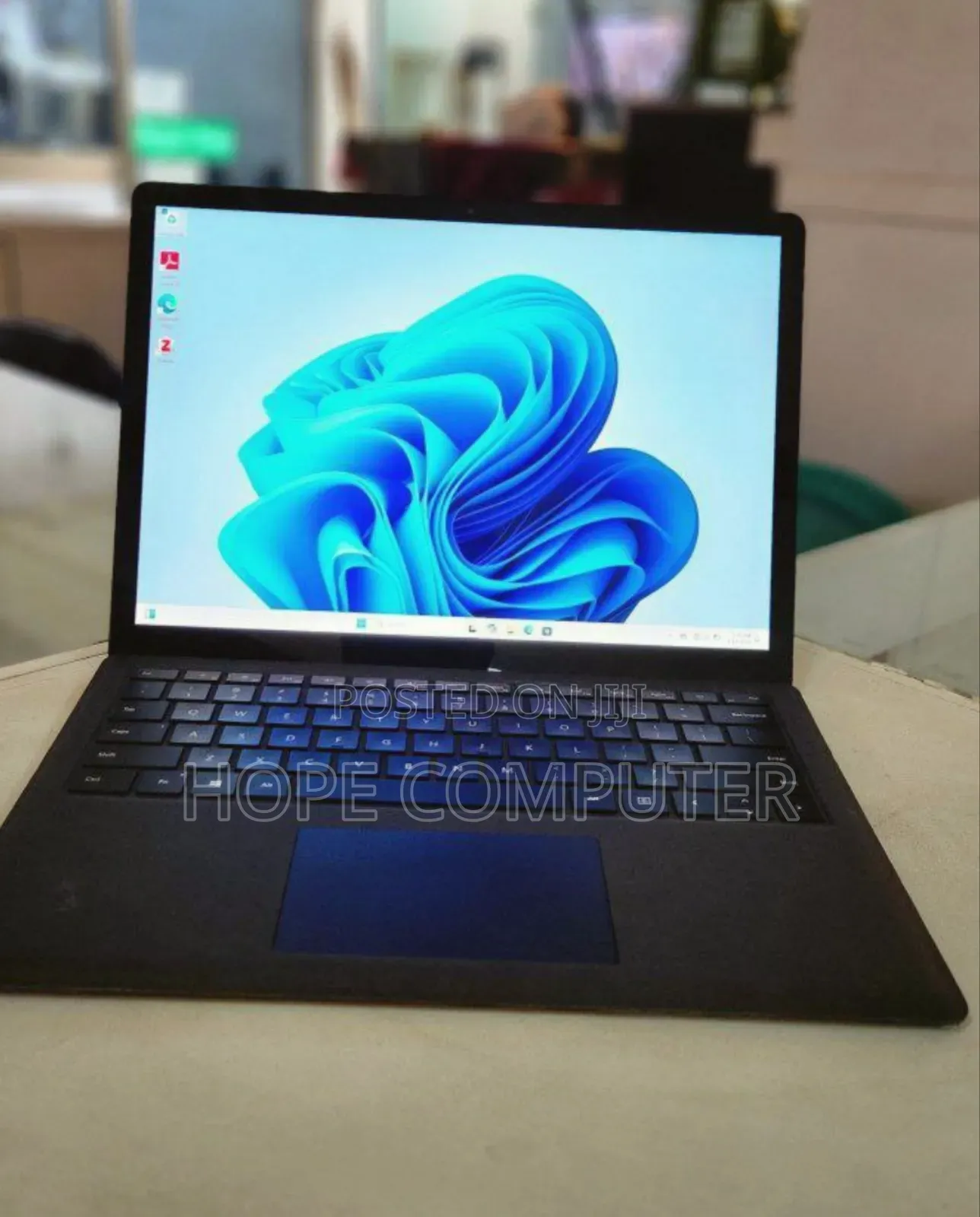 New Laptop Microsoft Surface 16GB Intel Core I7 SSD 512GB