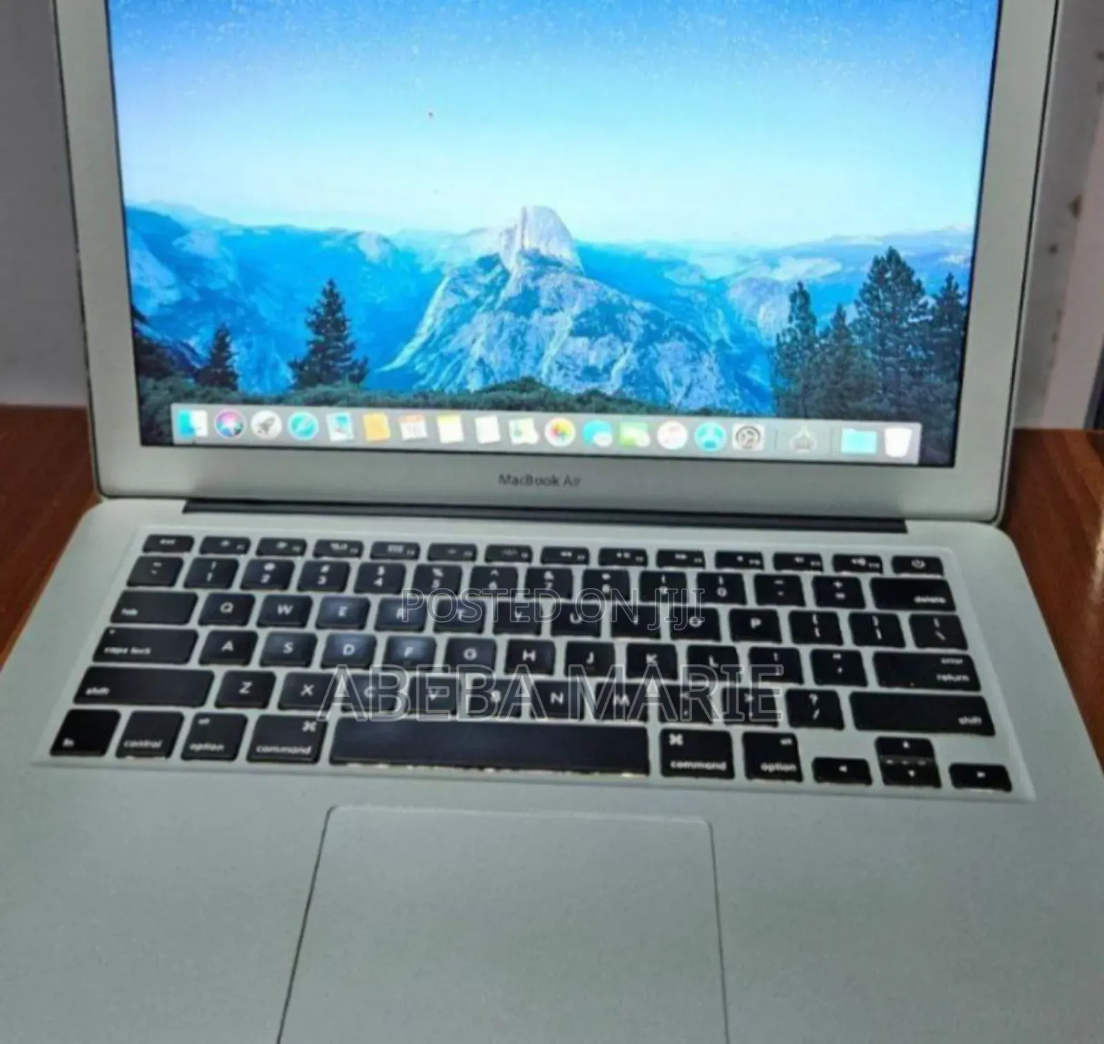 New Laptop Apple MacBook Air 2017 8GB Intel Core I5 SSD 128GB
