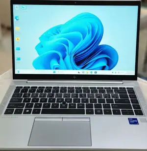 New Laptop HP EliteBook 830 G6 16GB Intel Core I7 SSD 512GB