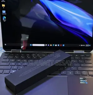 Photo - New Laptop HP Spectre 16GB Intel Core I7 SSD 1T