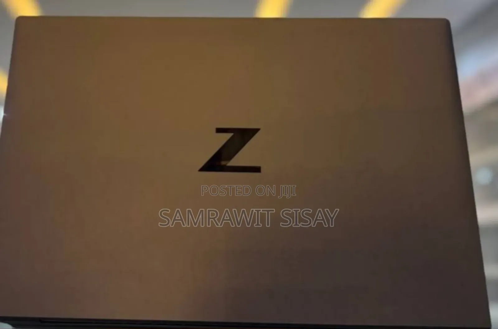 New Laptop HP ZBook Firefly G8 16GB Intel Core I7 SSD 512GB