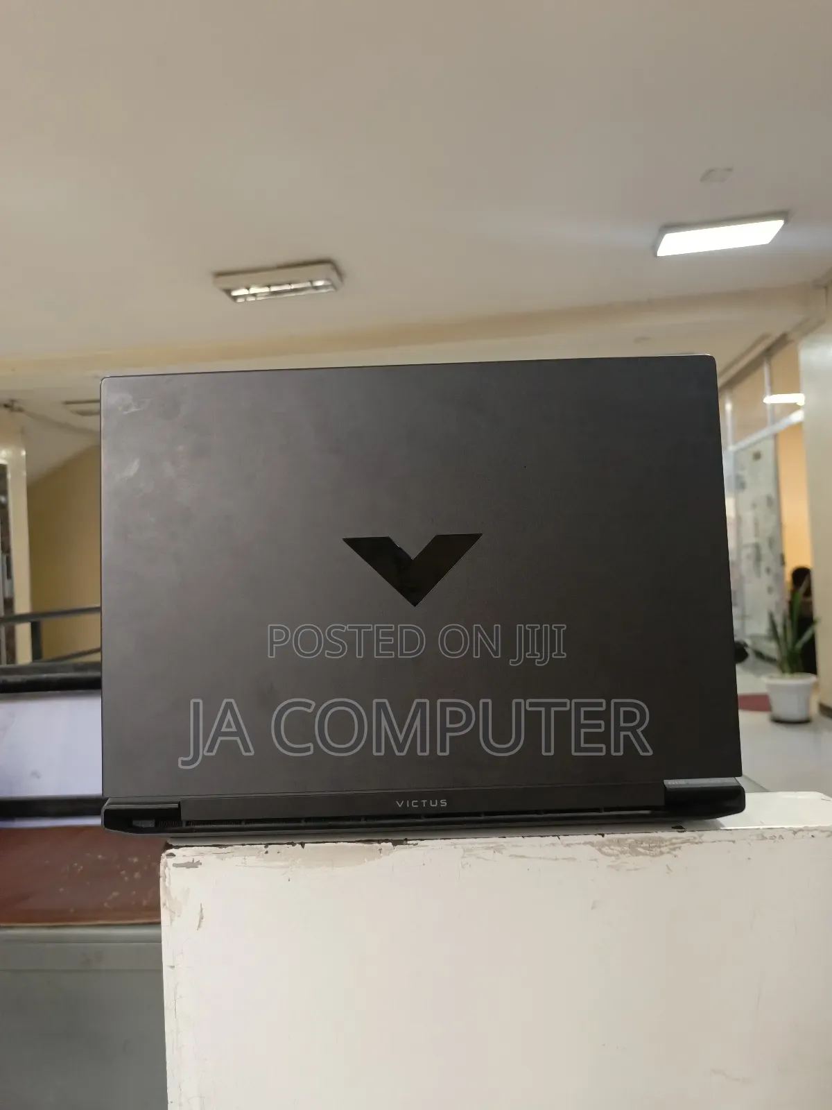 New Laptop HP Victus 16 16GB AMD Ryzen 7 SSD 1T