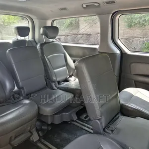 Hyundai Starex 2012 Silver