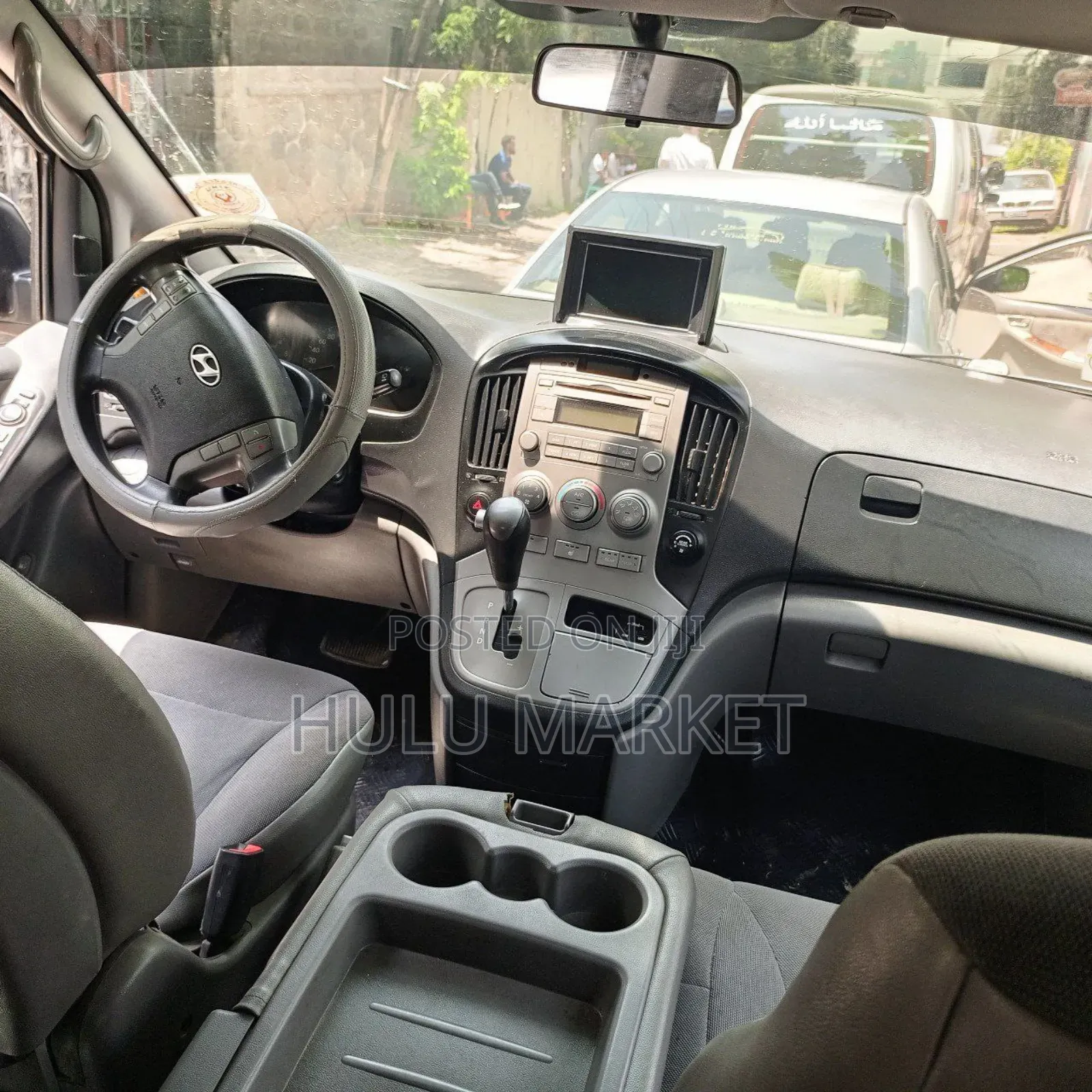 Hyundai Starex 2012 Silver