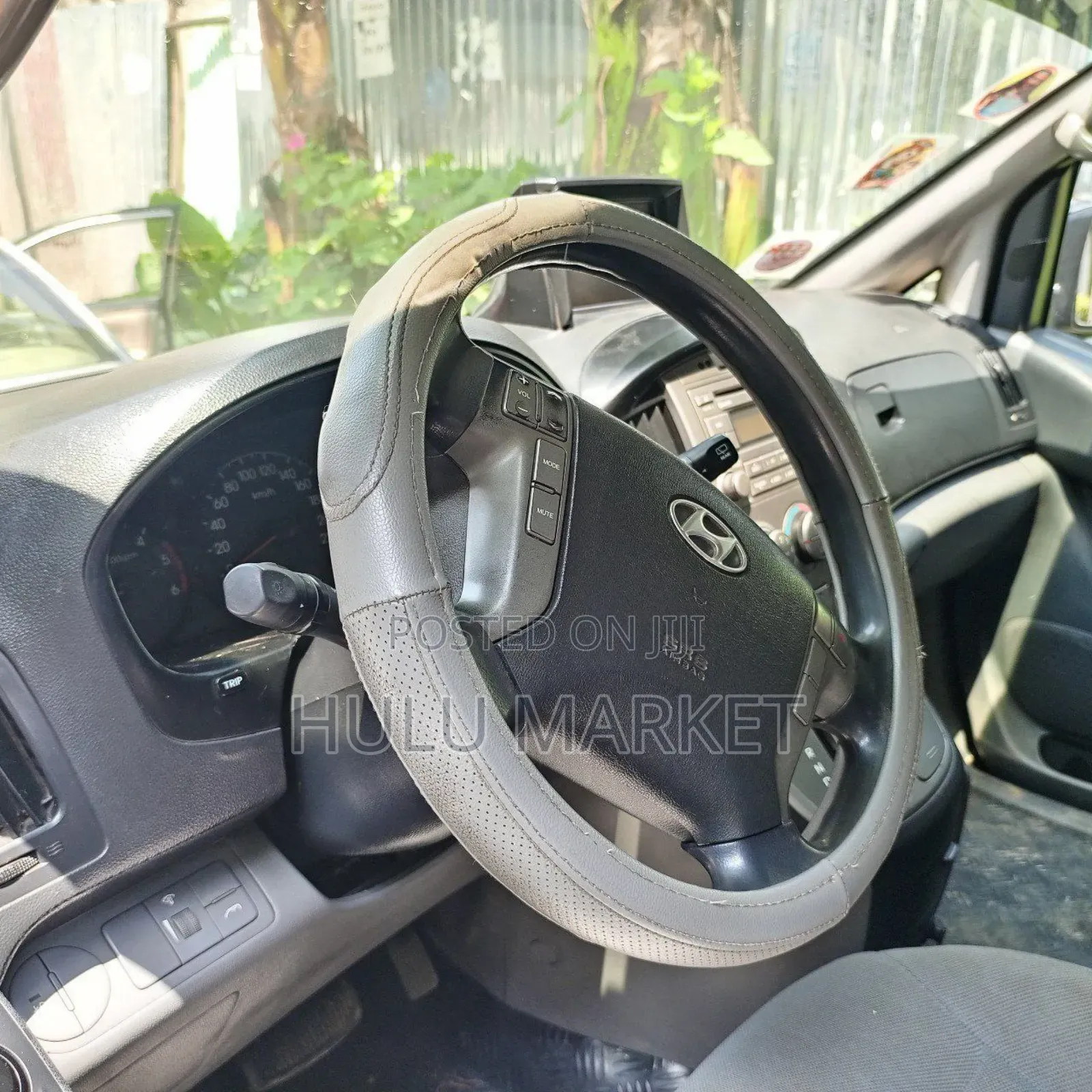 Hyundai Starex 2012 Silver