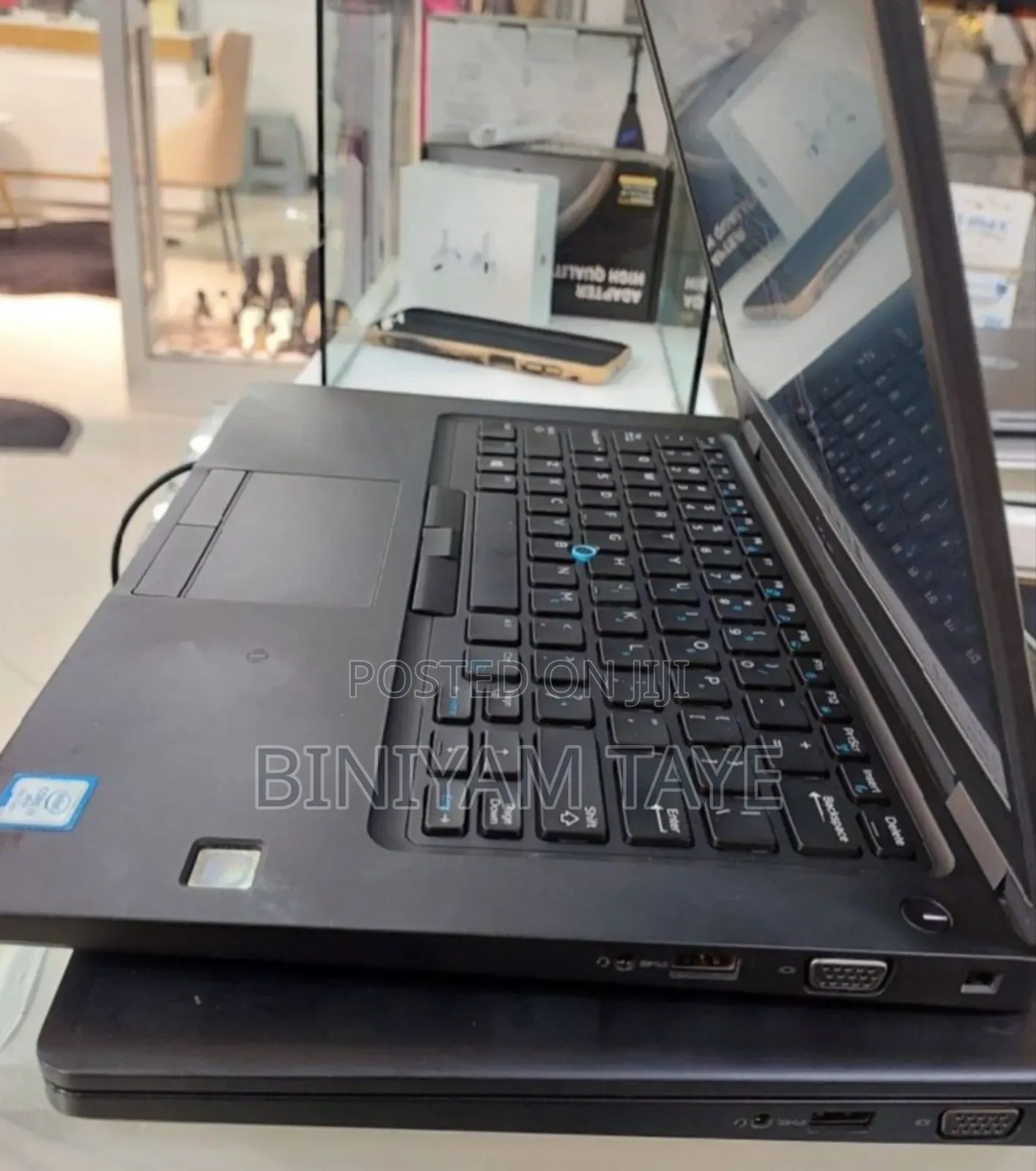 New Laptop Dell Latitude 5490 8GB Intel Core I7 SSD 128GB