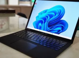 New Laptop Microsoft Surface 16GB Intel Core I7 SSD 512GB