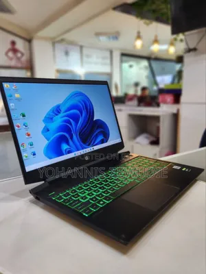 Laptop HP Pavilion Power 15 24GB Intel Core I5 SSD 512GB