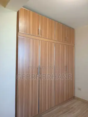 3bdrm Apartment in Apartment, Yeka for rent