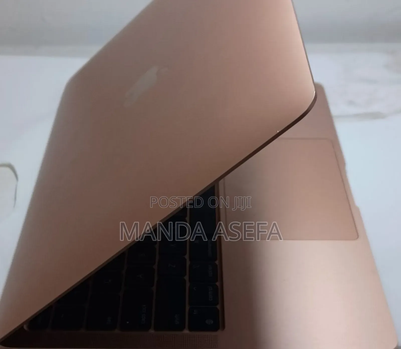 New Laptop Apple MacBook Air 8GB Apple M1 SSD 256GB