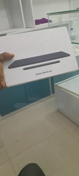 New Samsung Galaxy Tab S6 Lite 128 GB