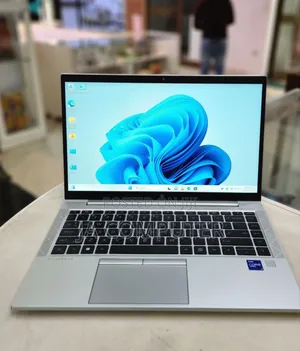 New Laptop HP EliteBook 830 G6 16GB Intel Core I7 SSD 512GB