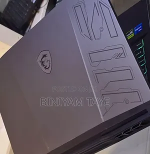 New Laptop MSI Pulse GL66 16GB Intel Core I9 SSD 1T