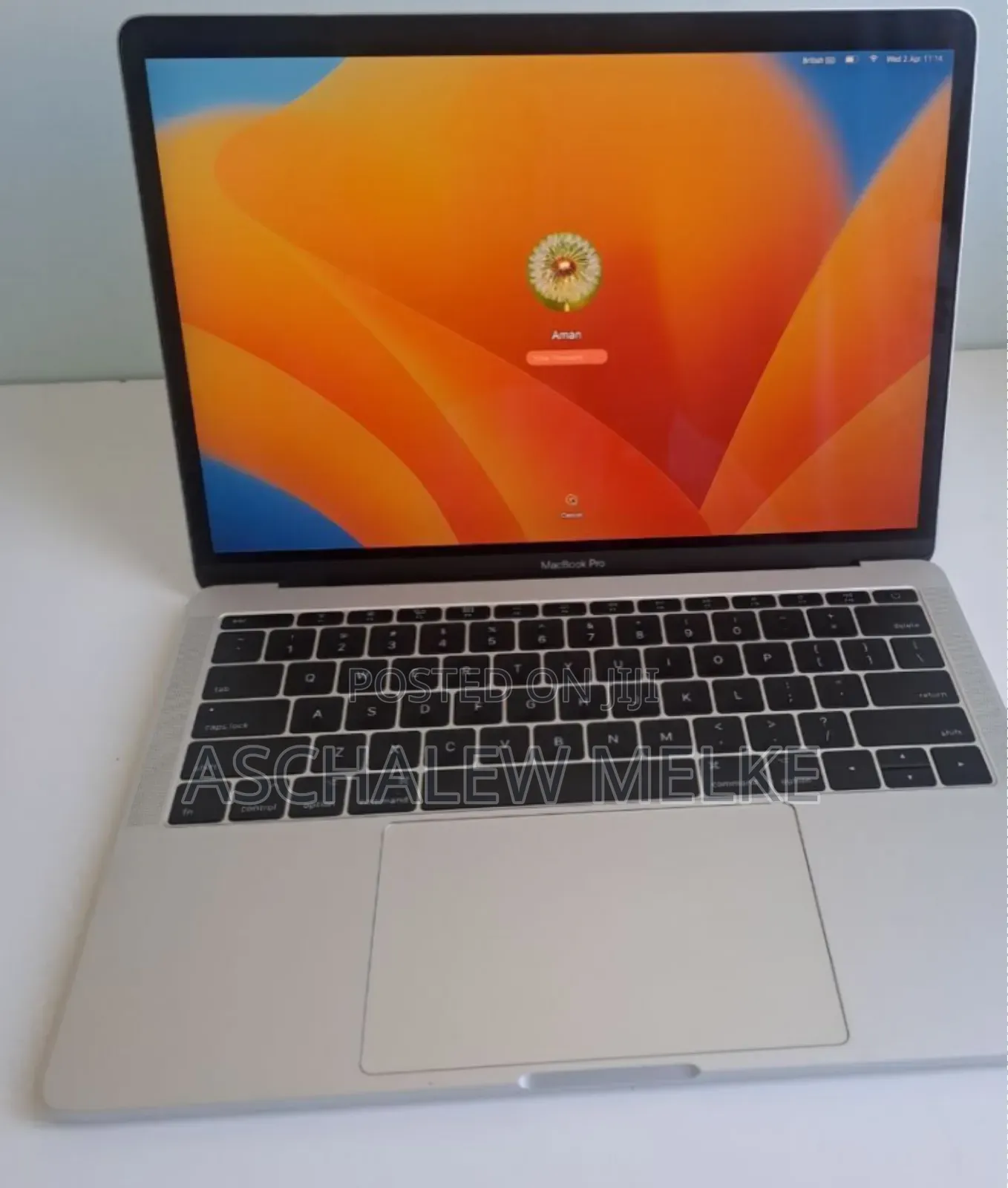 New Laptop Apple MacBook Pro 2017 8GB Intel Core I5 SSD 128GB