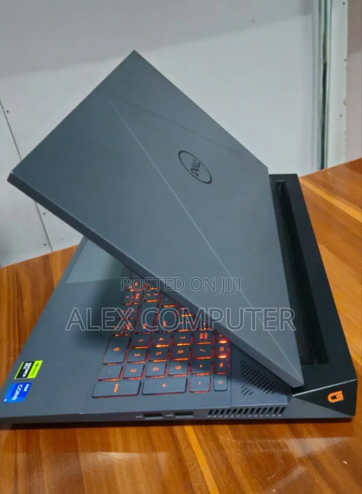 New Laptop Dell G15 5511 16GB Intel Core I7 SSD 1T