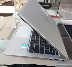 New Laptop HP EliteBook 830 G8 8GB Intel Core I5 SSD 512GB