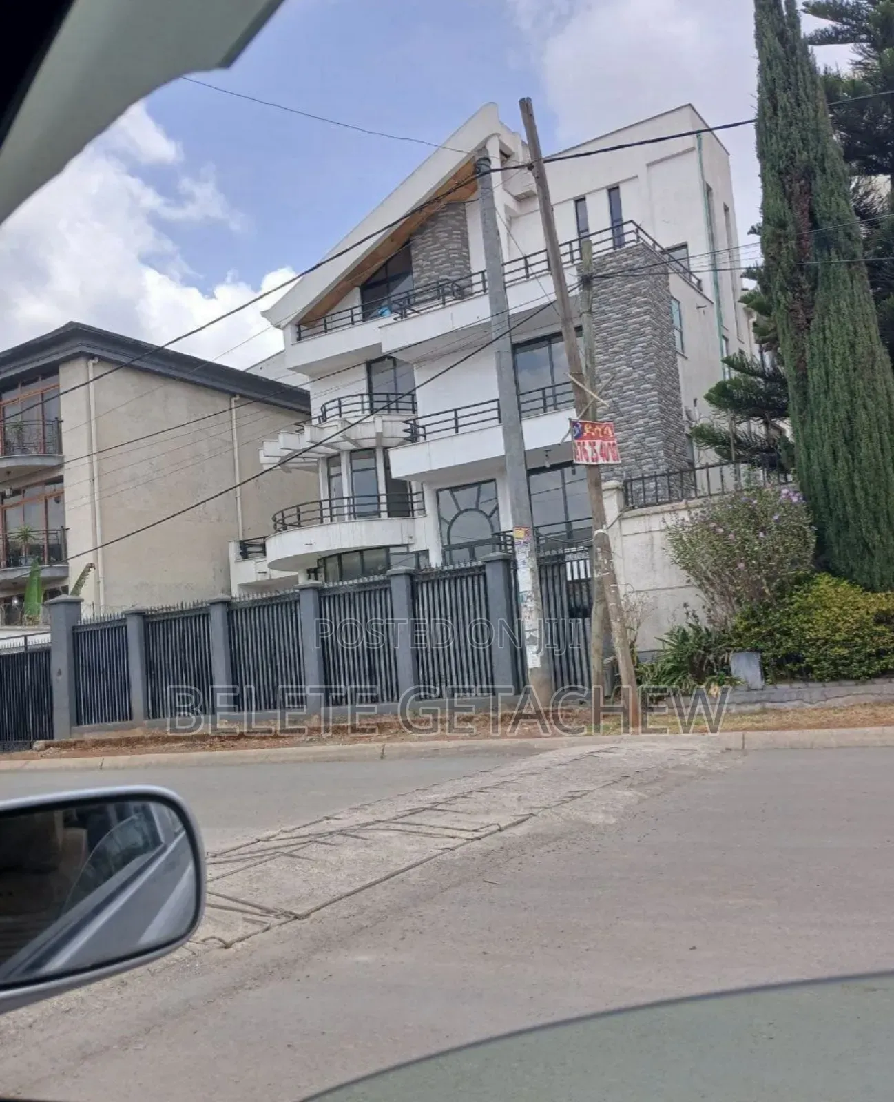 8bdrm House in Semit Fyelbet, G+3, Bole for sale